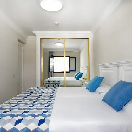 Отель Cocoteros Пуэрто дель Кармен